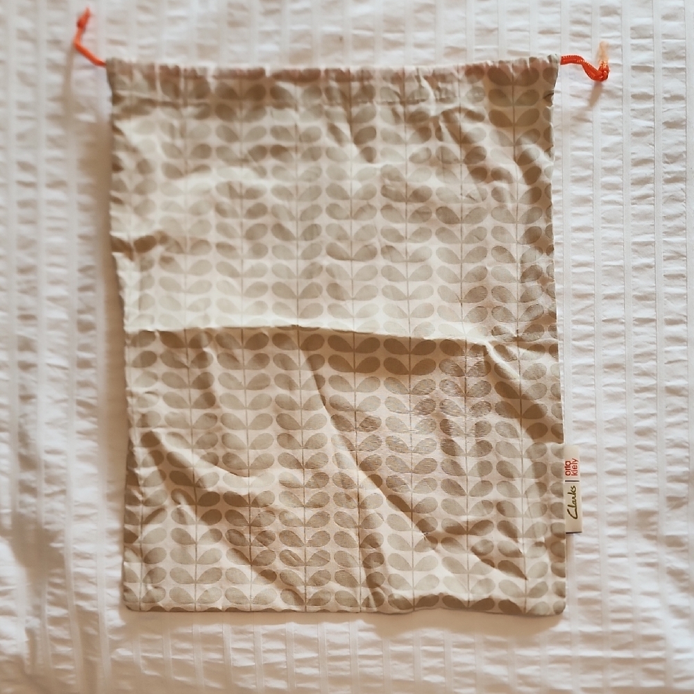Orla Kiely Leaf Print Fabric in Cream and Brown